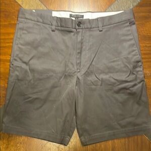 Banana Republic Men’s Aiden Shorts. Color Dark Gray, Size 33, Retail $55. NWT.